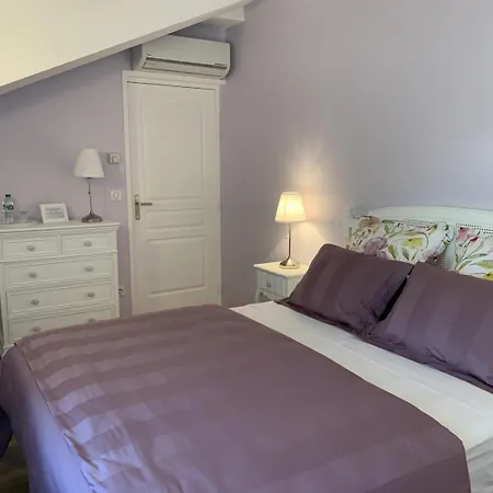 Relais De Navon