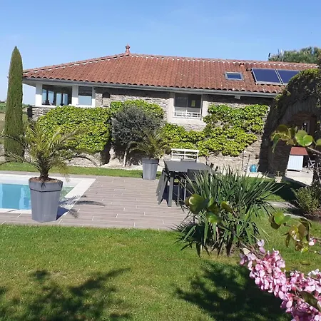 Bed & Breakfast Relais De Navon 3*