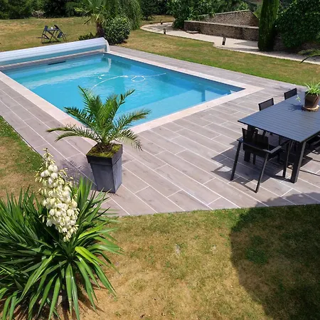 Relais De Navon Bed & Breakfast