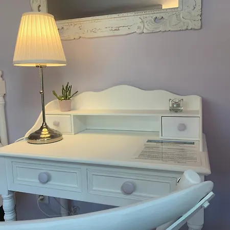 Relais De Navon Bed & Breakfast