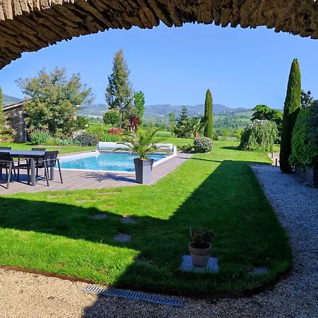 Relais De Navon 3*