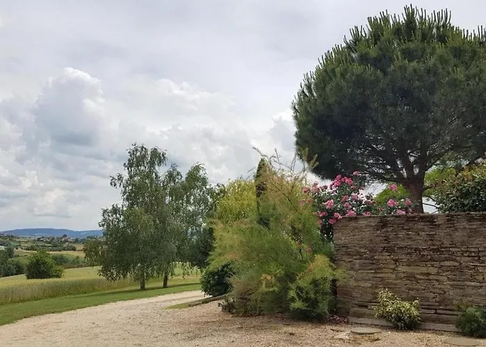 Relais De Navon Bed & Breakfast